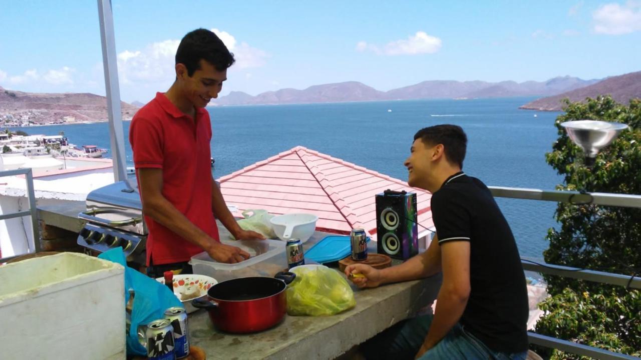 Tortuga Hostel Topolobampo Екстер'єр фото