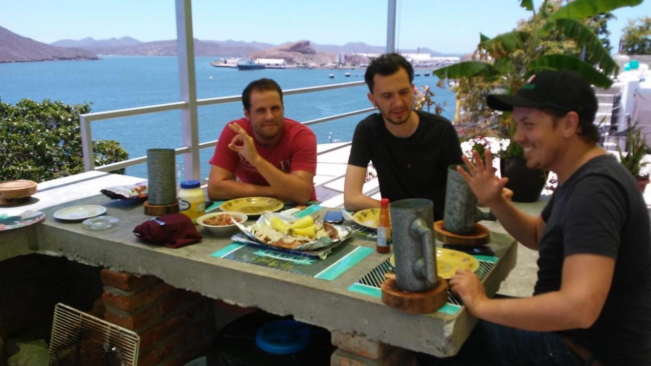 Tortuga Hostel Topolobampo Екстер'єр фото