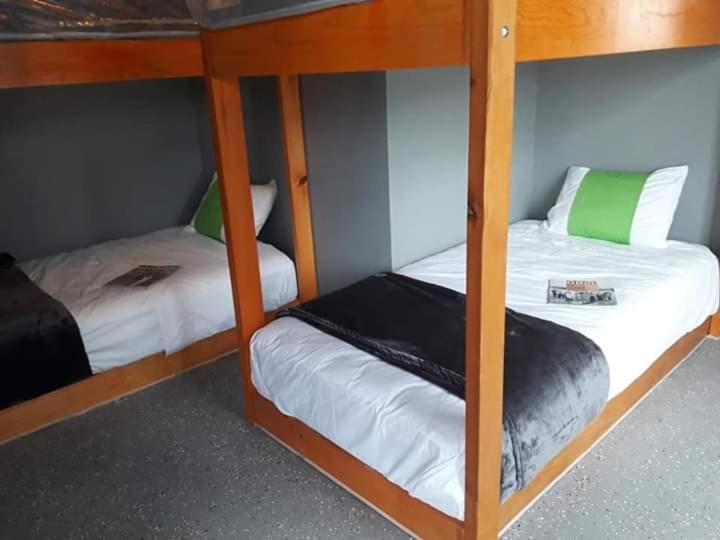 Tortuga Hostel Topolobampo Екстер'єр фото