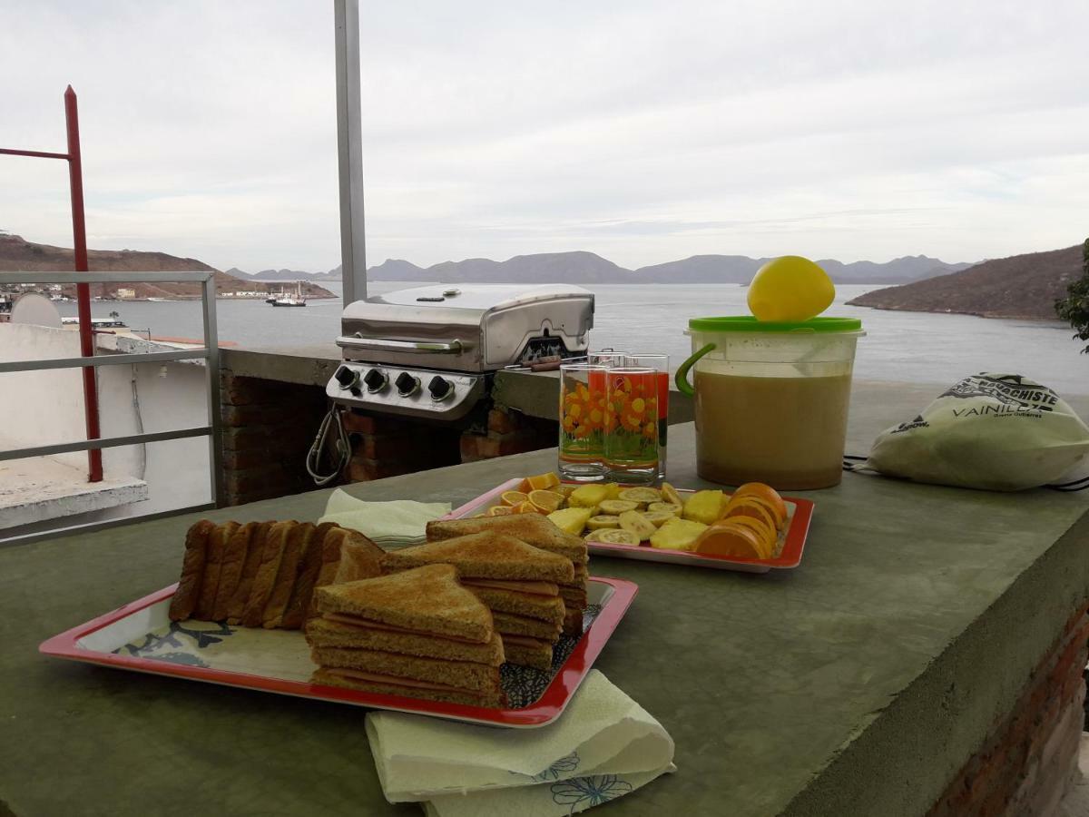 Tortuga Hostel Topolobampo Екстер'єр фото